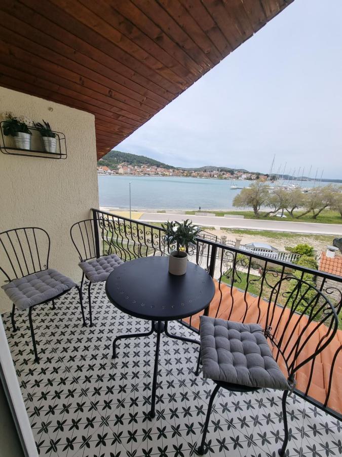 Apartments Radman 希贝尼克 外观 照片